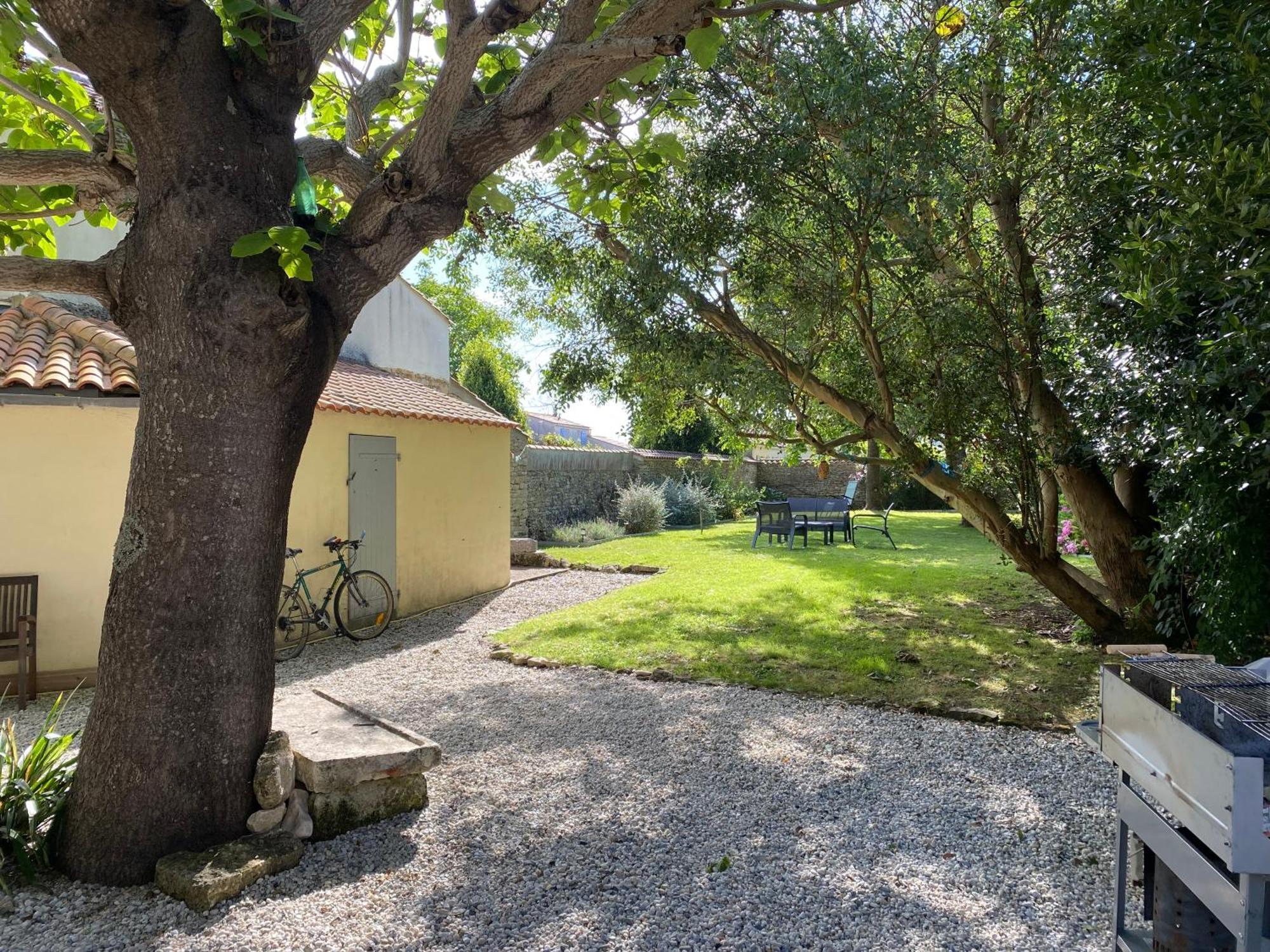 Villa Paulownia - A 1,2Km Des Plages - Tout Confort Au Coeur Du Bourg Jard-sur-Mer Exterior photo